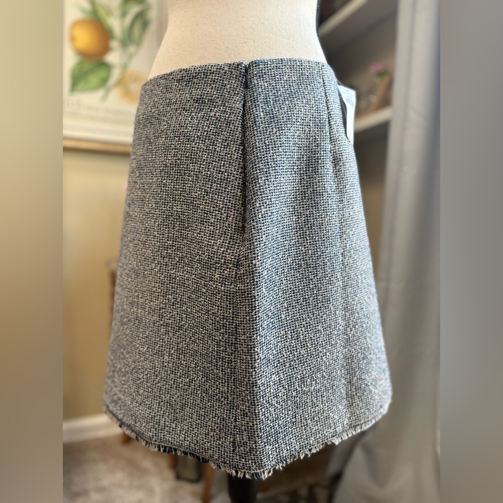 NWT Banana Republic Navy Blue and White Tweed Mini Skirt - Picture 5 of 8